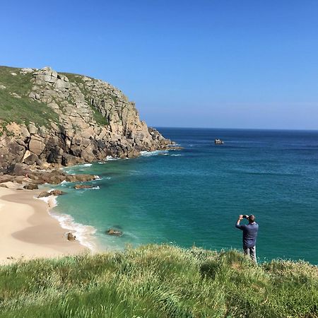 Trengothal Barn Apartment Porthcurno Exterior foto