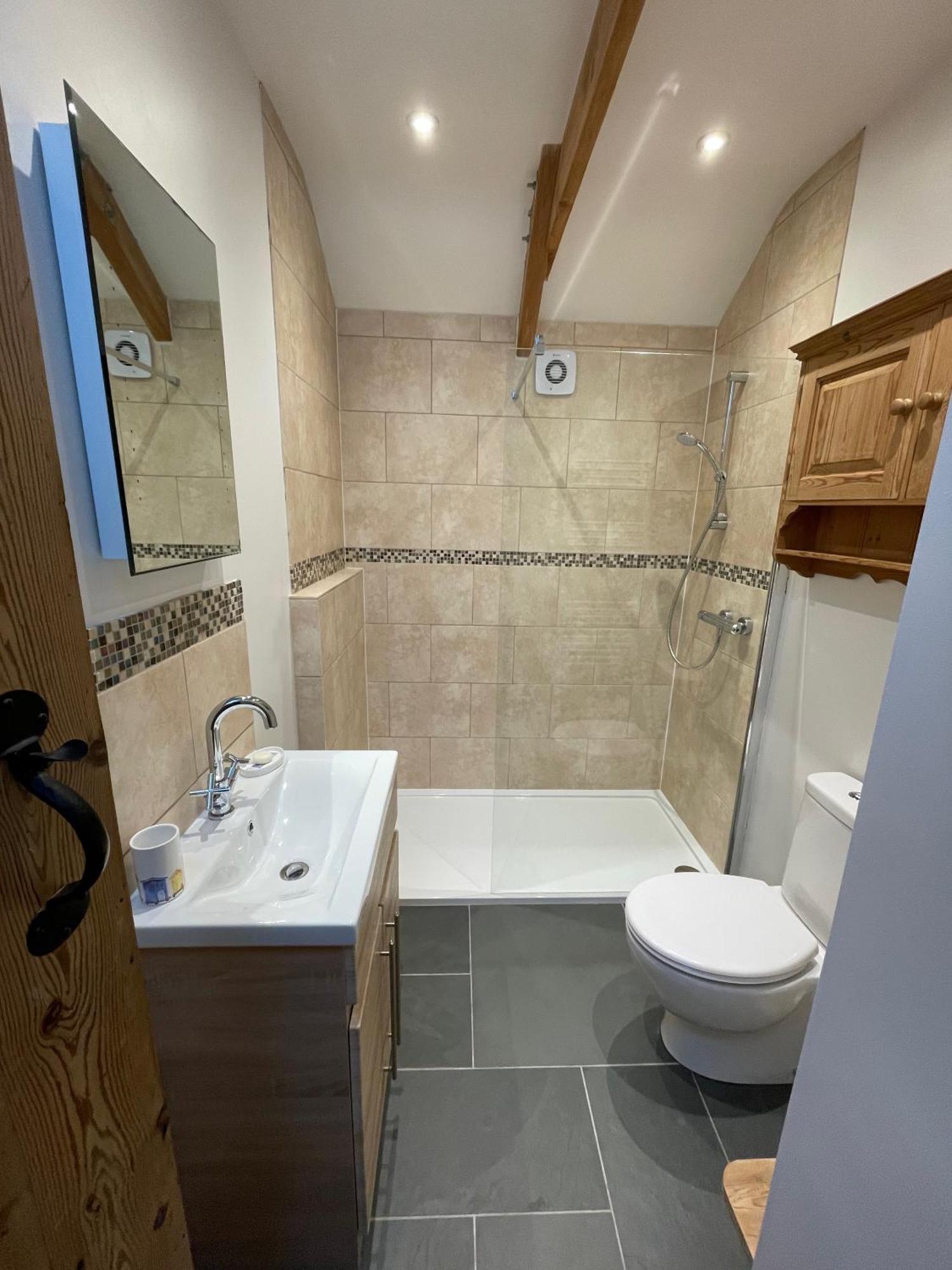 Trengothal Barn Apartment Porthcurno Exterior foto