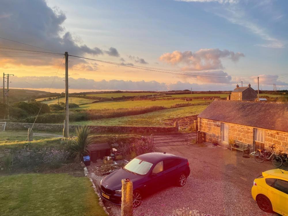 Trengothal Barn Apartment Porthcurno Exterior foto
