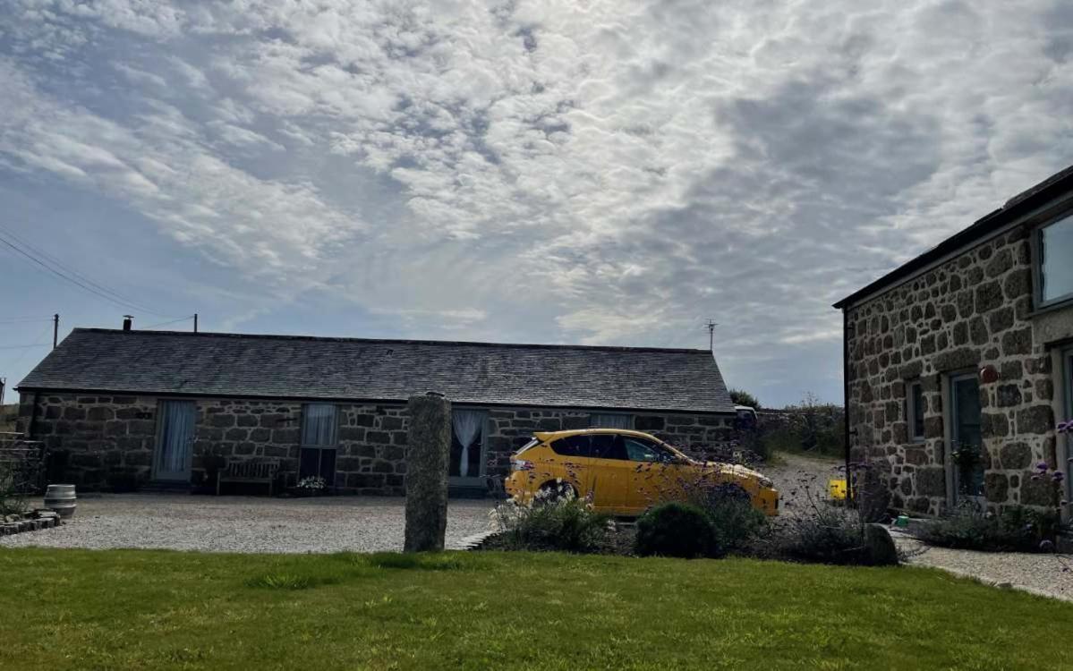Trengothal Barn Apartment Porthcurno Exterior foto